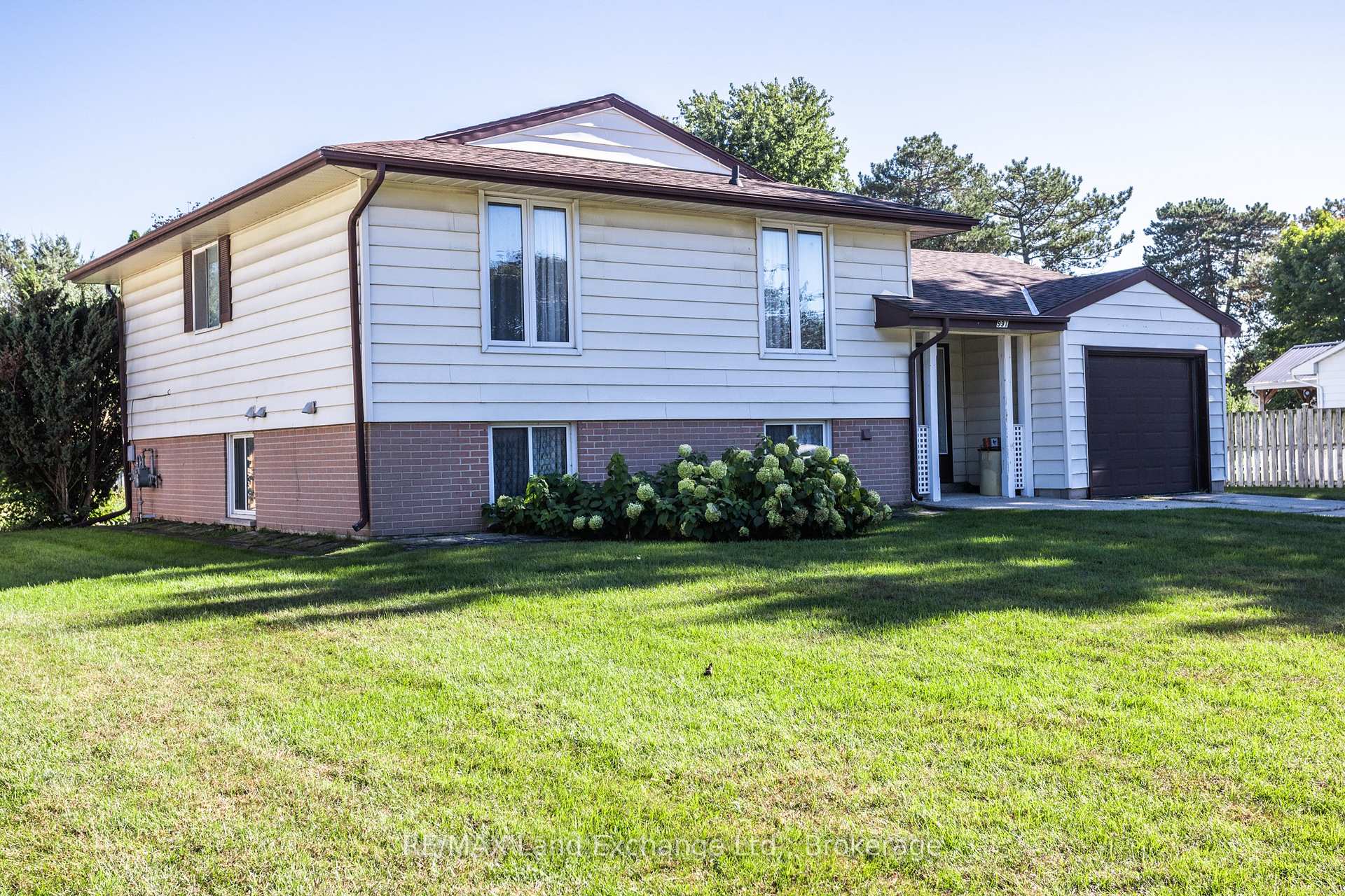 991 Bricker Street N, Saugeen Shores, ON N0H 2C3 — Saugeen Shores, Ontario