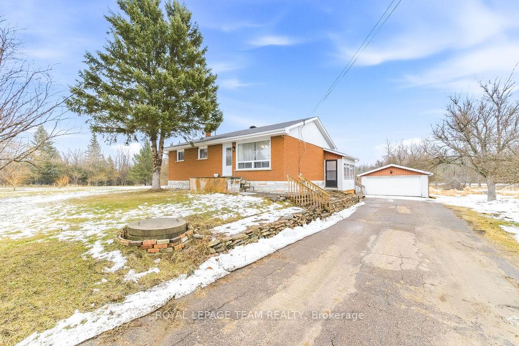 285 Foymount Road, Bonnechere Valley, ON K0J 1T0 — Bonnechere Valley, Ontario