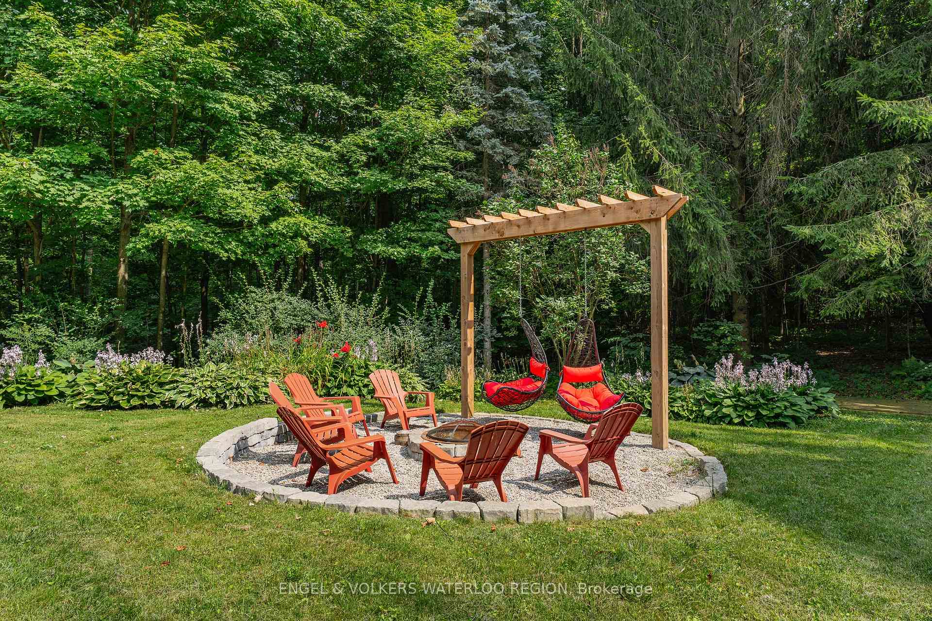 1283 Wilby Road, Wilmot — photo 2 of 5