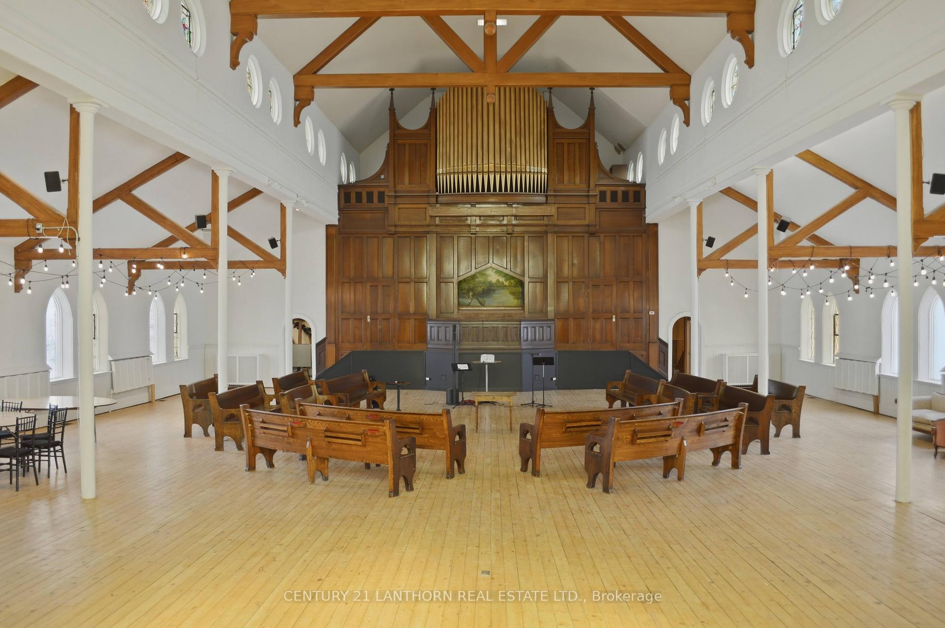 residential Property Image no.1