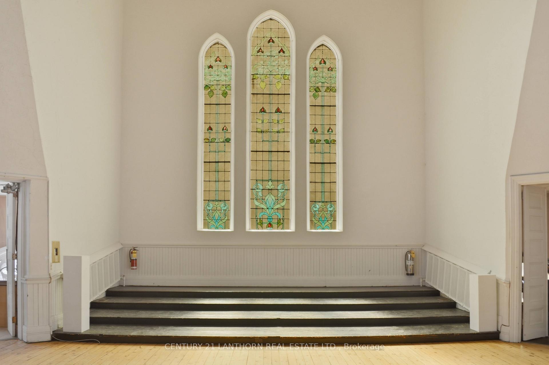 residential Property Image no.1