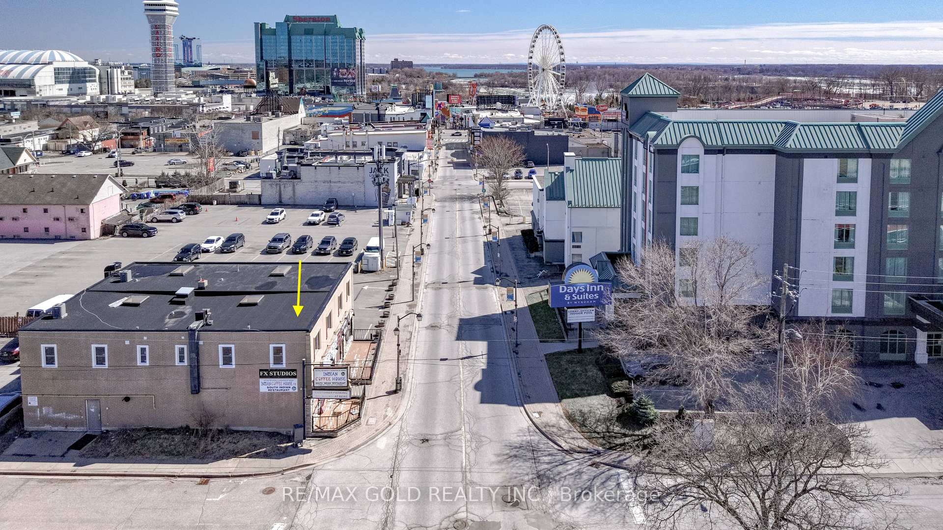 5077 Centre Street unit A, Niagara Falls, ON L2G 3N8