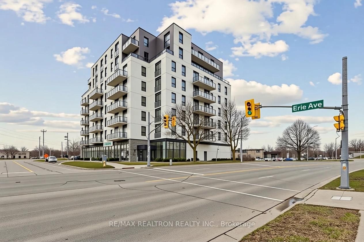 7 Erie Avenue 305, Brantford — photo 2 of 5