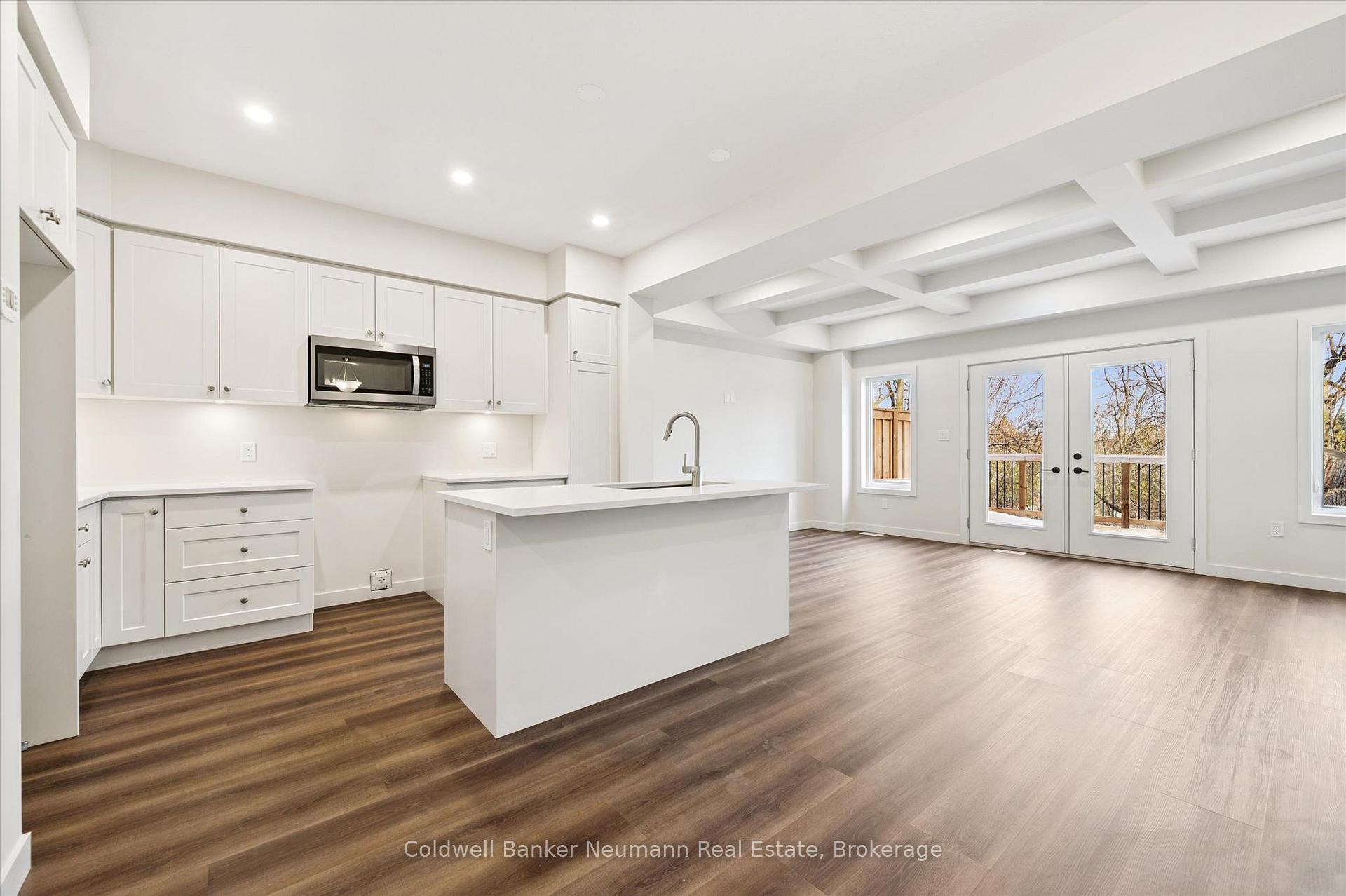 30 Fieldstone Lane, Centre Wellington, ON N0B 1S0
