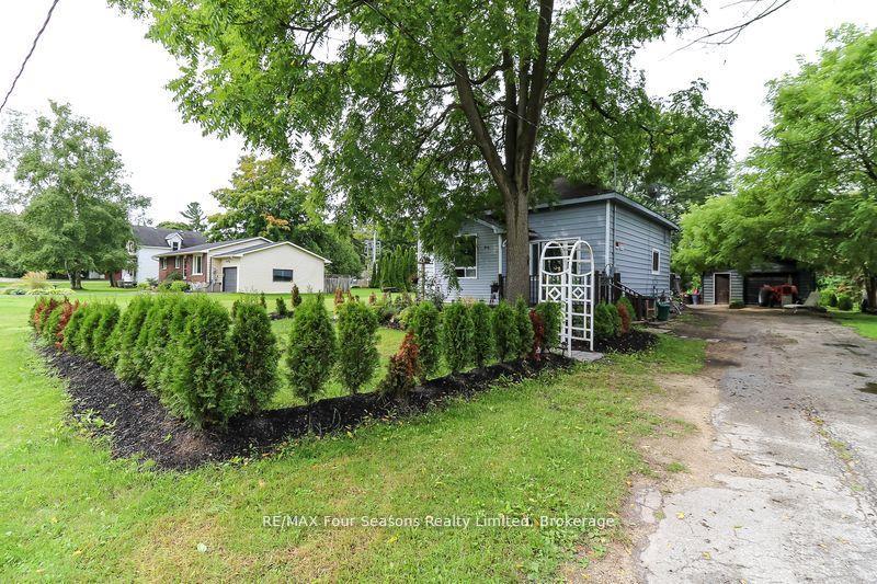 96 Lorne Street, Meaford — photo 2 of 5