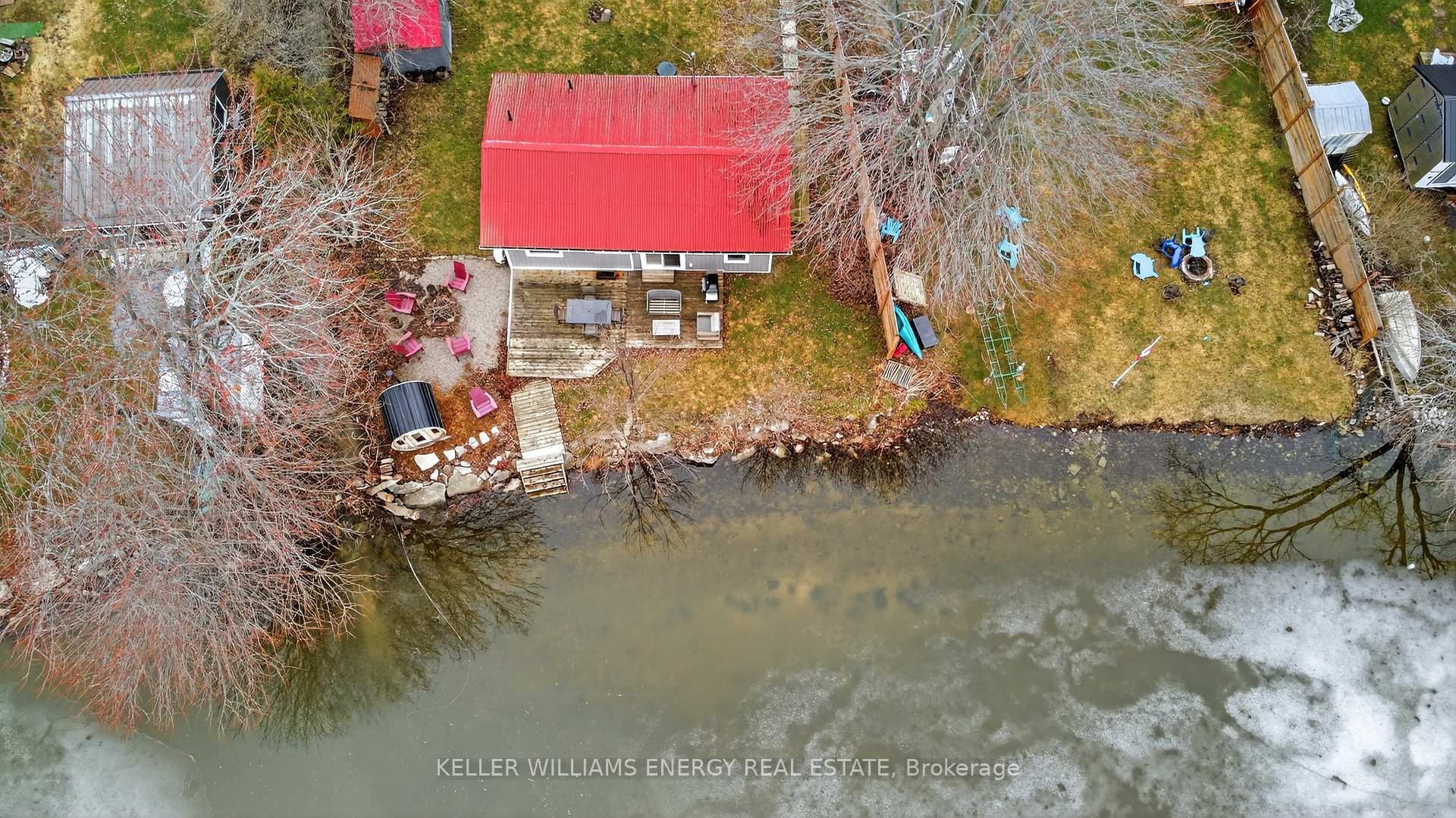 1071C Lakeside Drive, Prince Edward County — photo 4 of 5