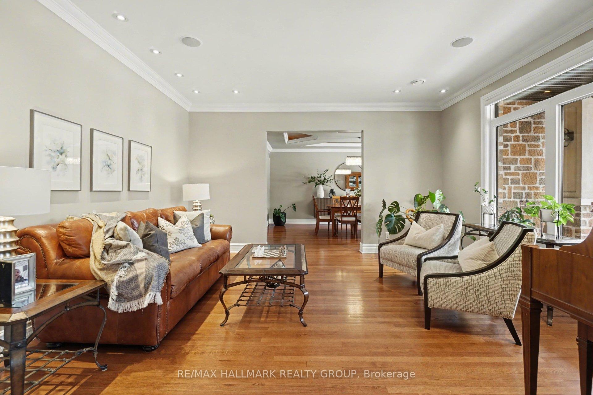 62 Rebecca Crescent, Beacon Hill North - South and Area — photo 5 of 5