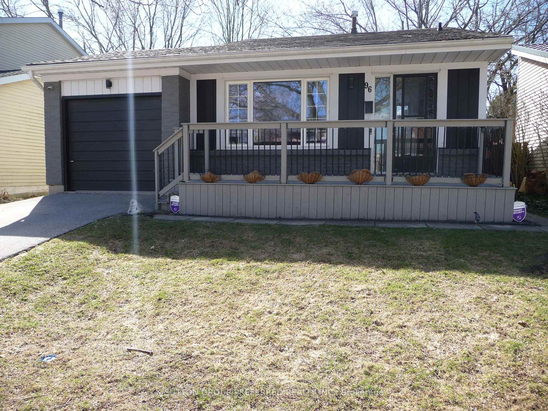 96 Beechbank Crescent, London South, ON N6E 2P3 — London South, Ontario