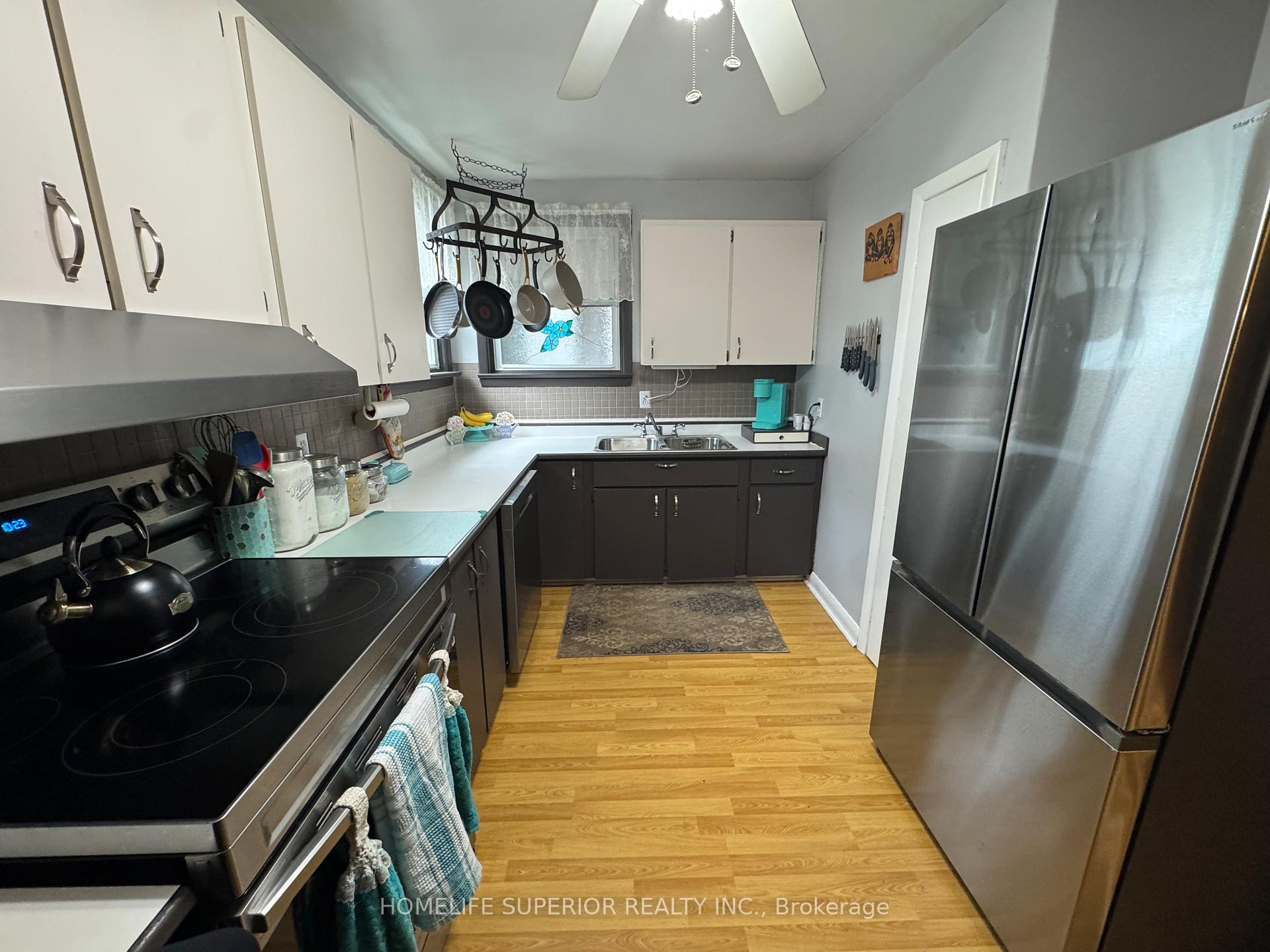 60 Forsyth Street W, Marmora and Lake — photo 5 of 5