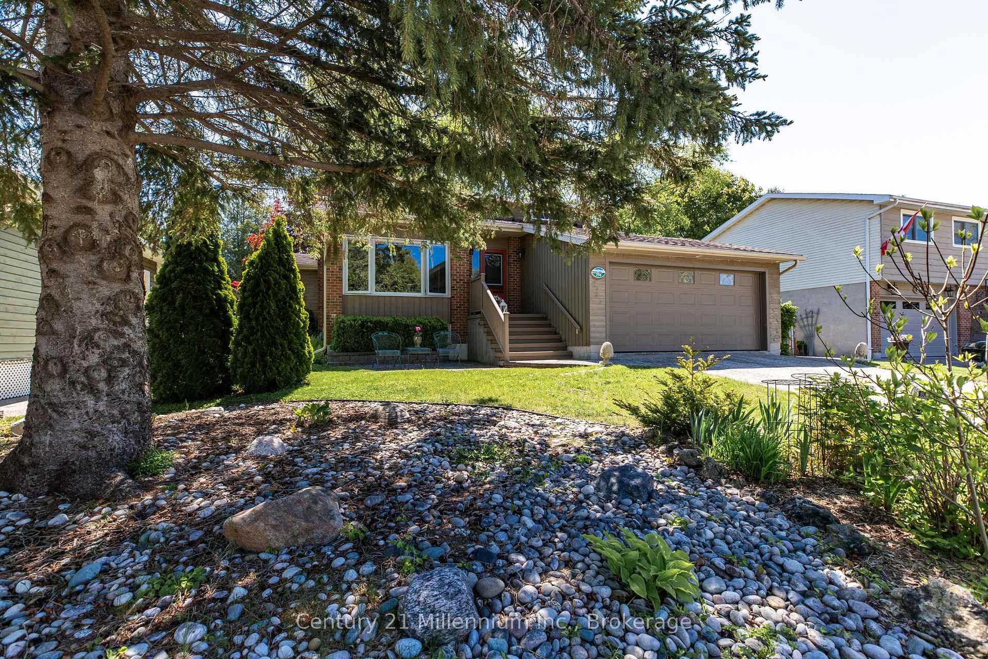 294 Albert Street S, Saugeen Shores, ON N0H 2L0 — Saugeen Shores, Ontario