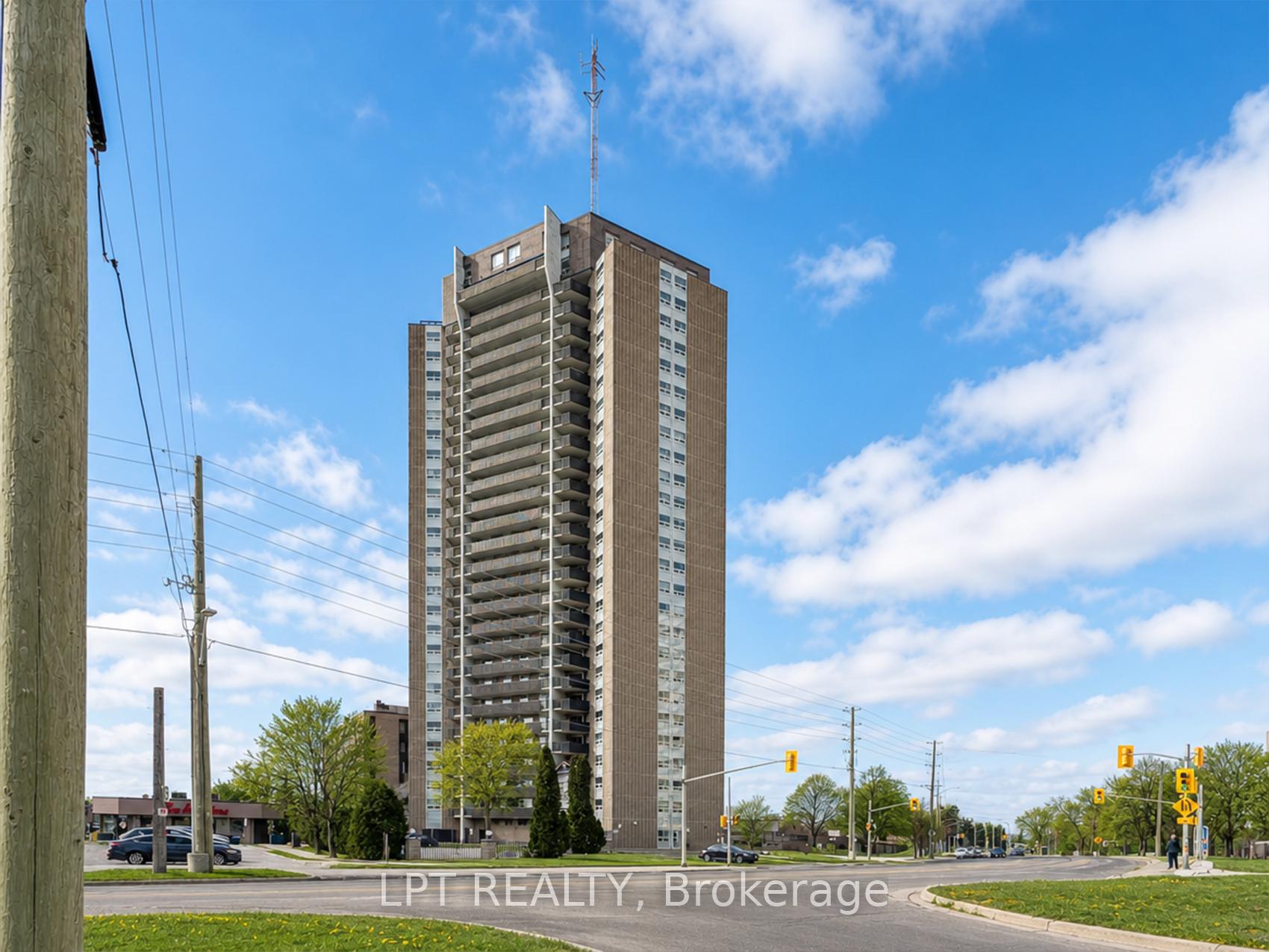 1380 Prince Of Wales Drive 802, Mooneys Bay - Carleton Heights and Area, ON K2C 3N5 — Mooneys Bay - Carleton Heights and Area, Ontario