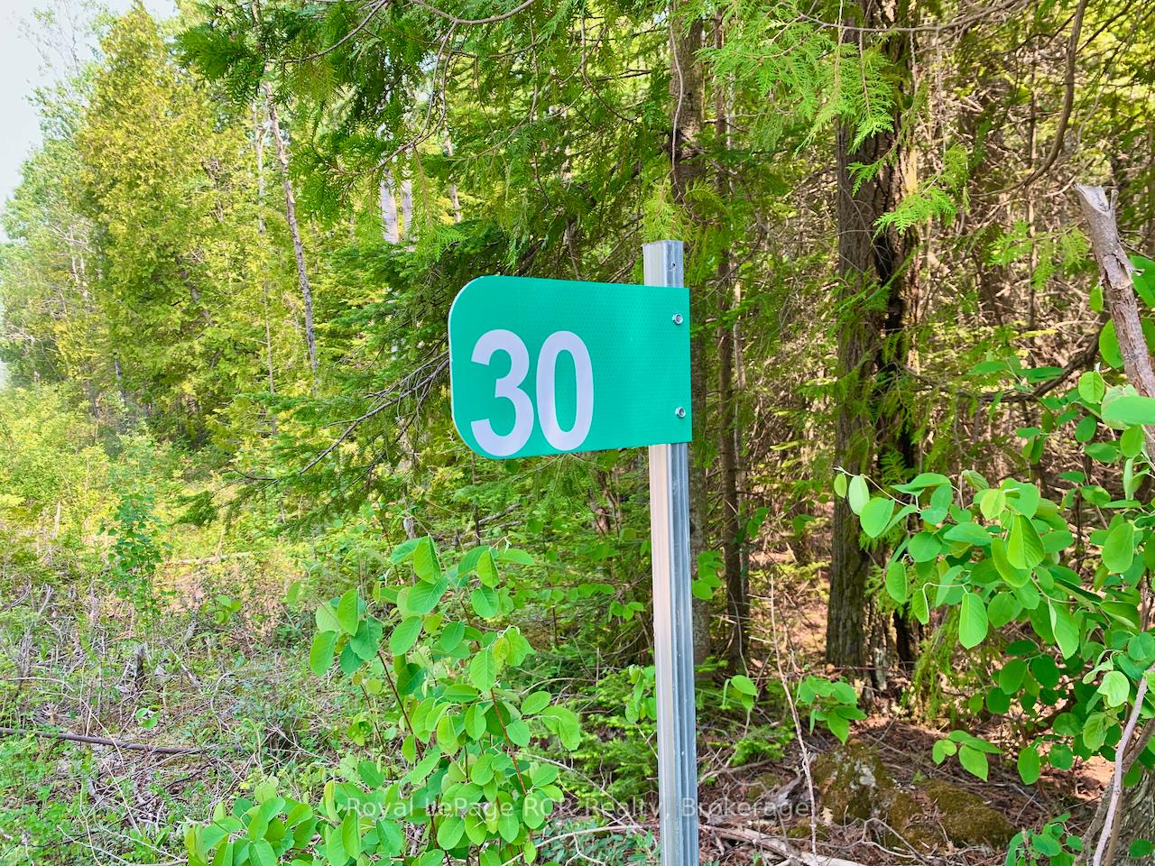 30 Pike Street, Northern Bruce Peninsula — photo 2 of 5