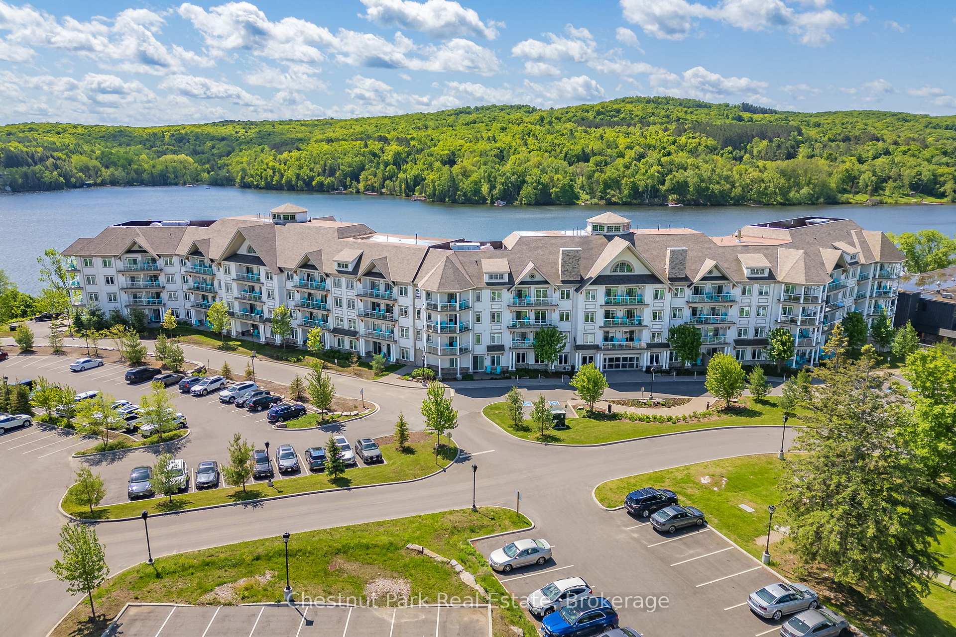 25 Pen Lake Point Road 206, Huntsville, ON P1H 1A9 — Huntsville, Ontario