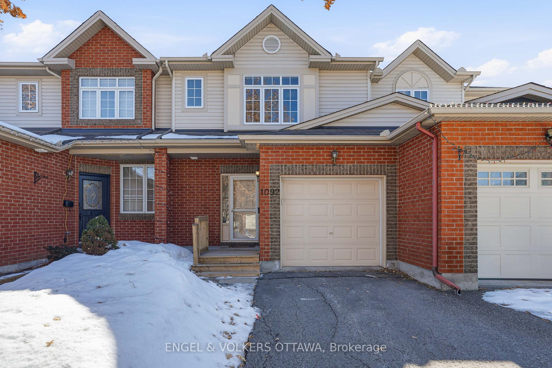 1092 Brasseur Crescent, Orleans - Cumberland and Area, ON K4A 5A1
