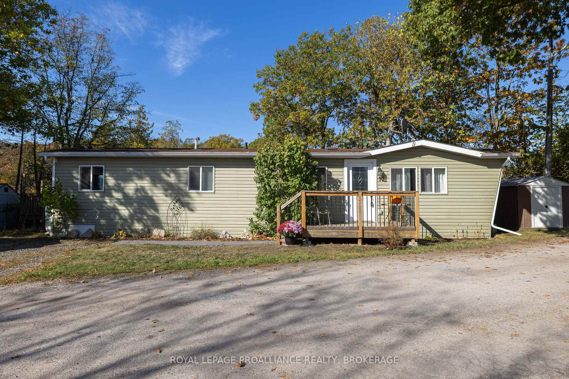 5569 Bath Road 17, Loyalist, ON K0H 1G0