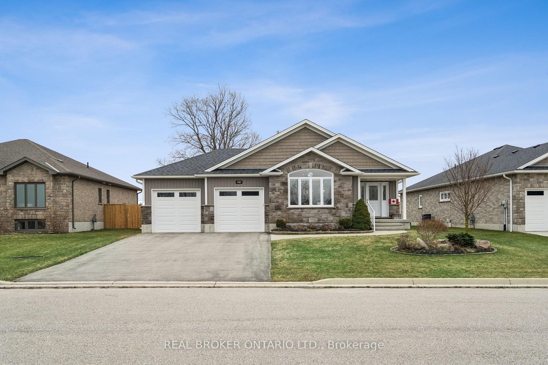 480 Grand Trunk Street, Minto, ON N0G 2P0