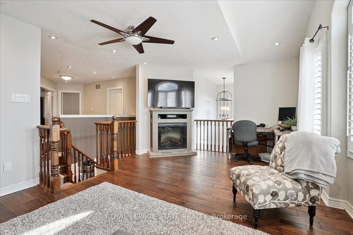 95 Hemlock Way, Grimsby — photo 5 of 5