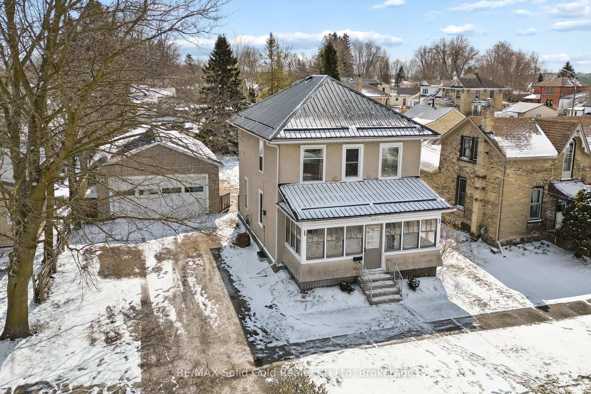 360 Queen Street S, Minto, ON N0G 2P0
