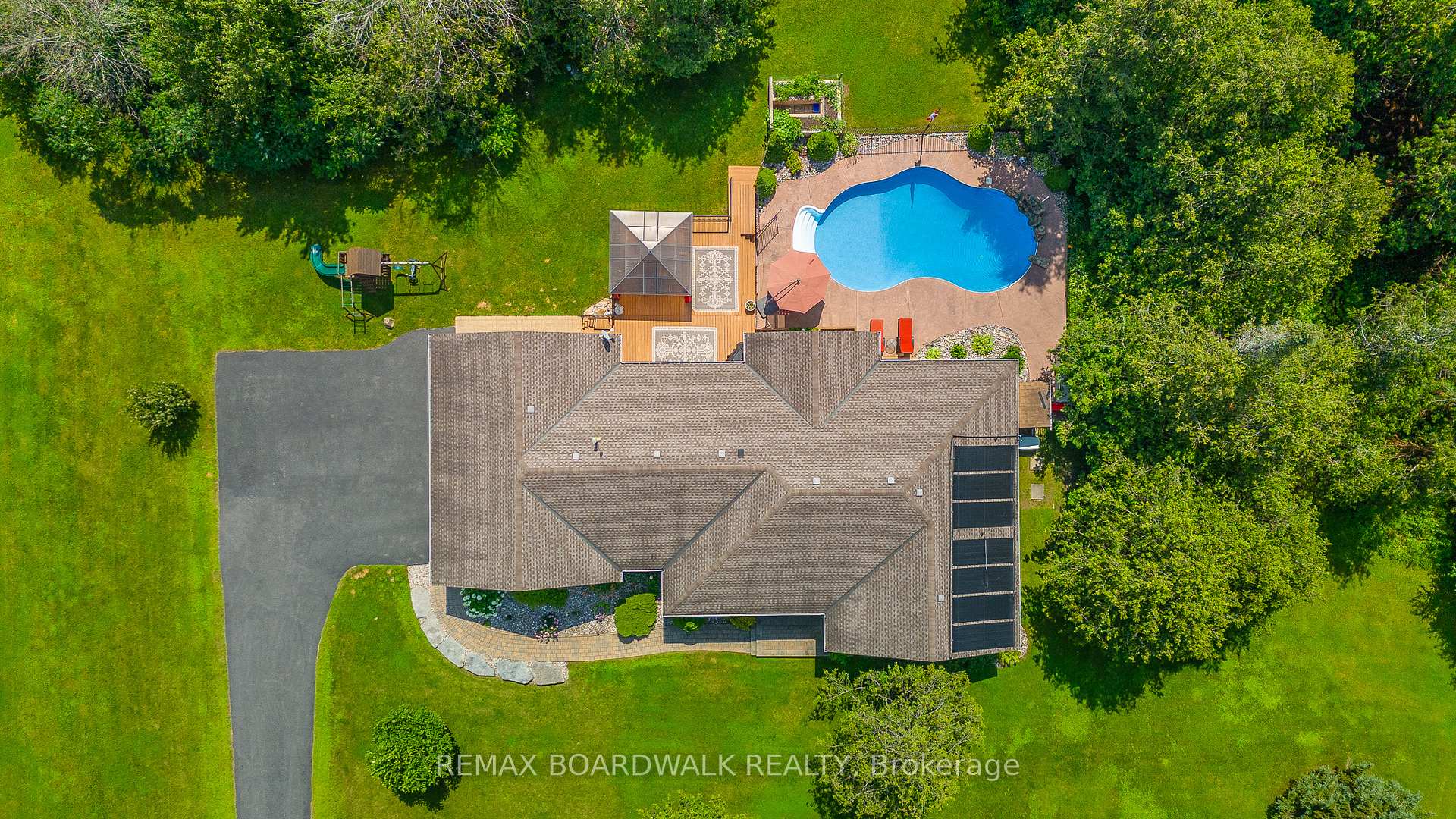 14 Panandrick View Drive, Kanata, ON K2W 1A5 — Kanata, Ontario