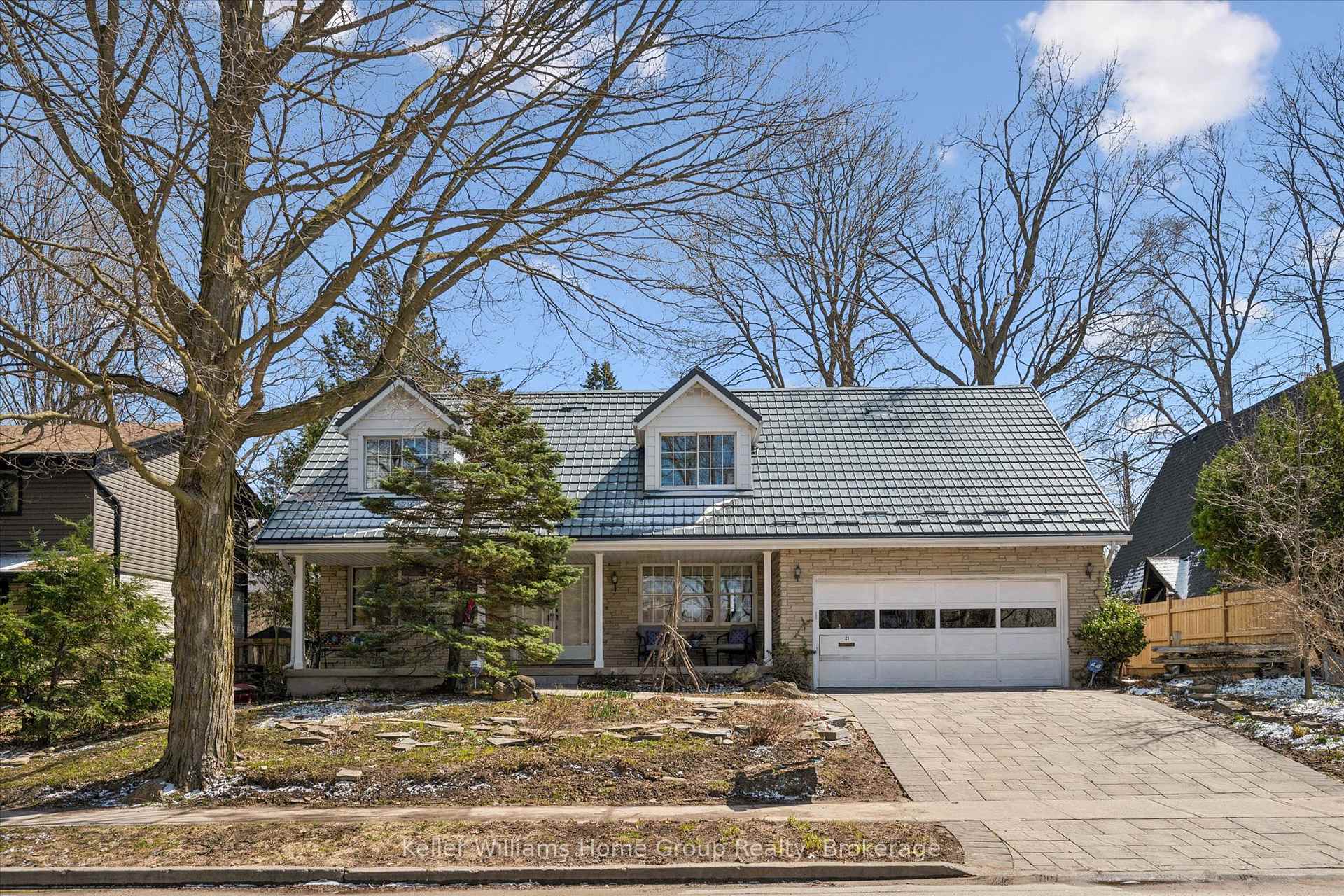 21 Honey Crescent, Guelph, ON N1G 1A4