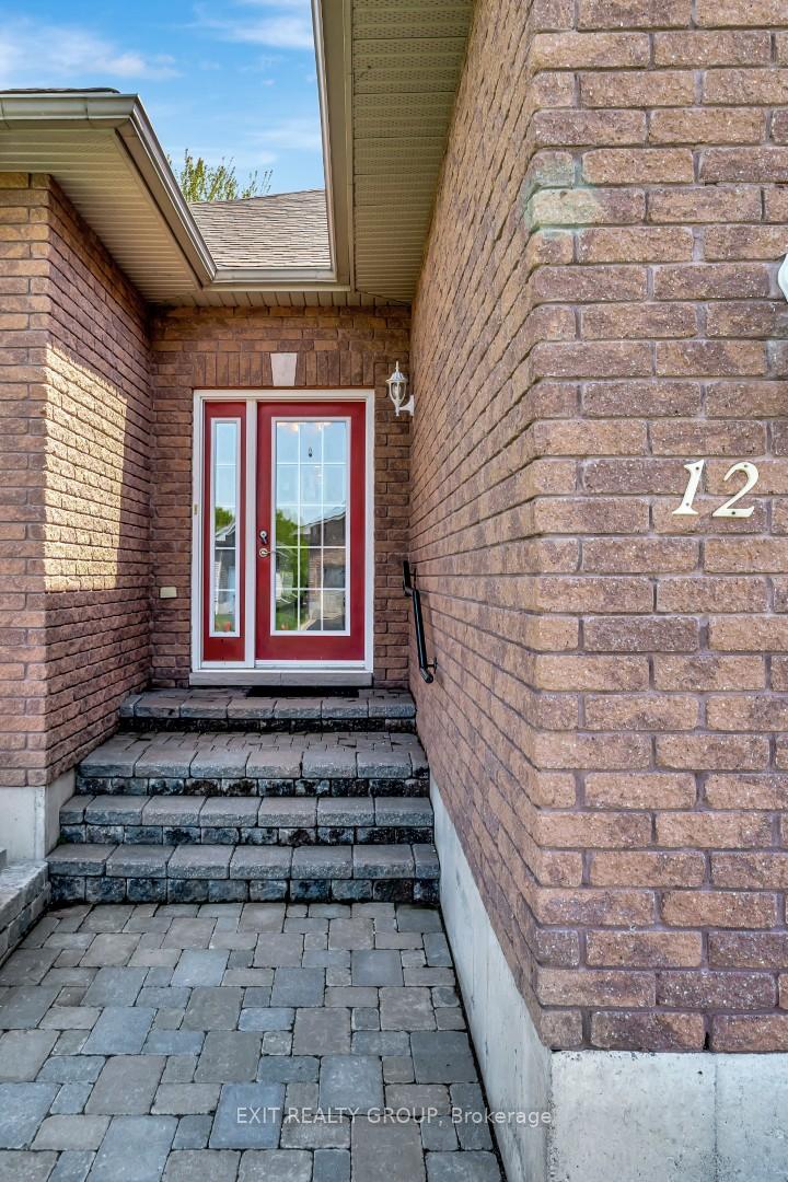 12 Aletha Drive, Prince Edward County — photo 4 of 5