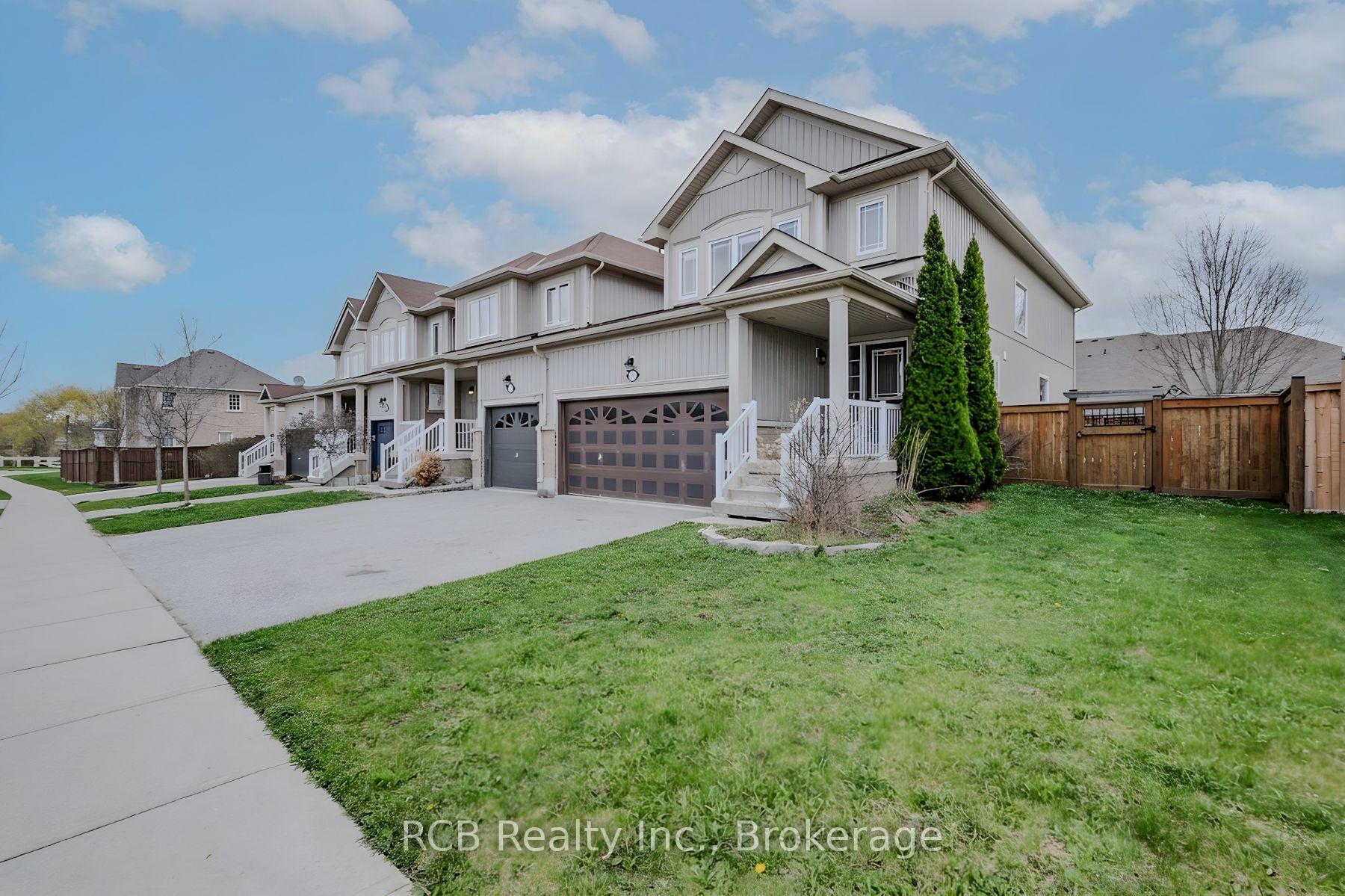 155 Thomas Avenue, Brantford — photo 2 of 5
