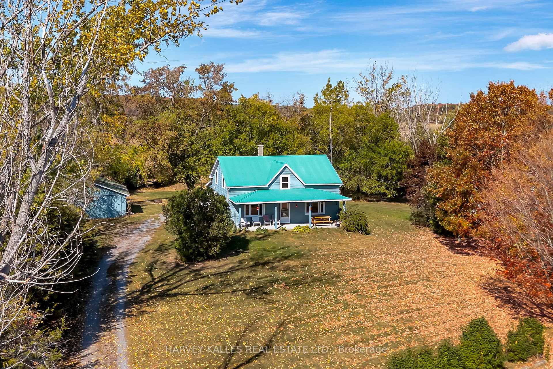 4427 County 8 Road, Prince Edward County — photo 2 of 5