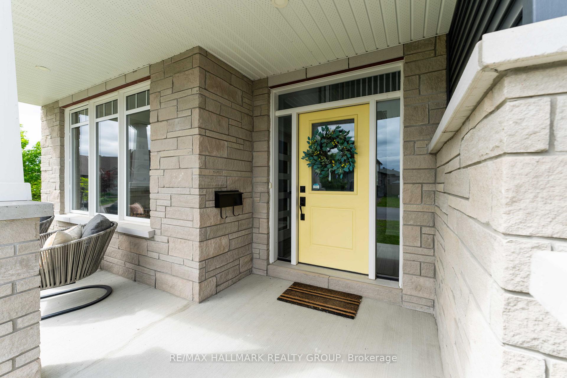1025 Diamond Street, Clarence-Rockland — photo 3 of 5