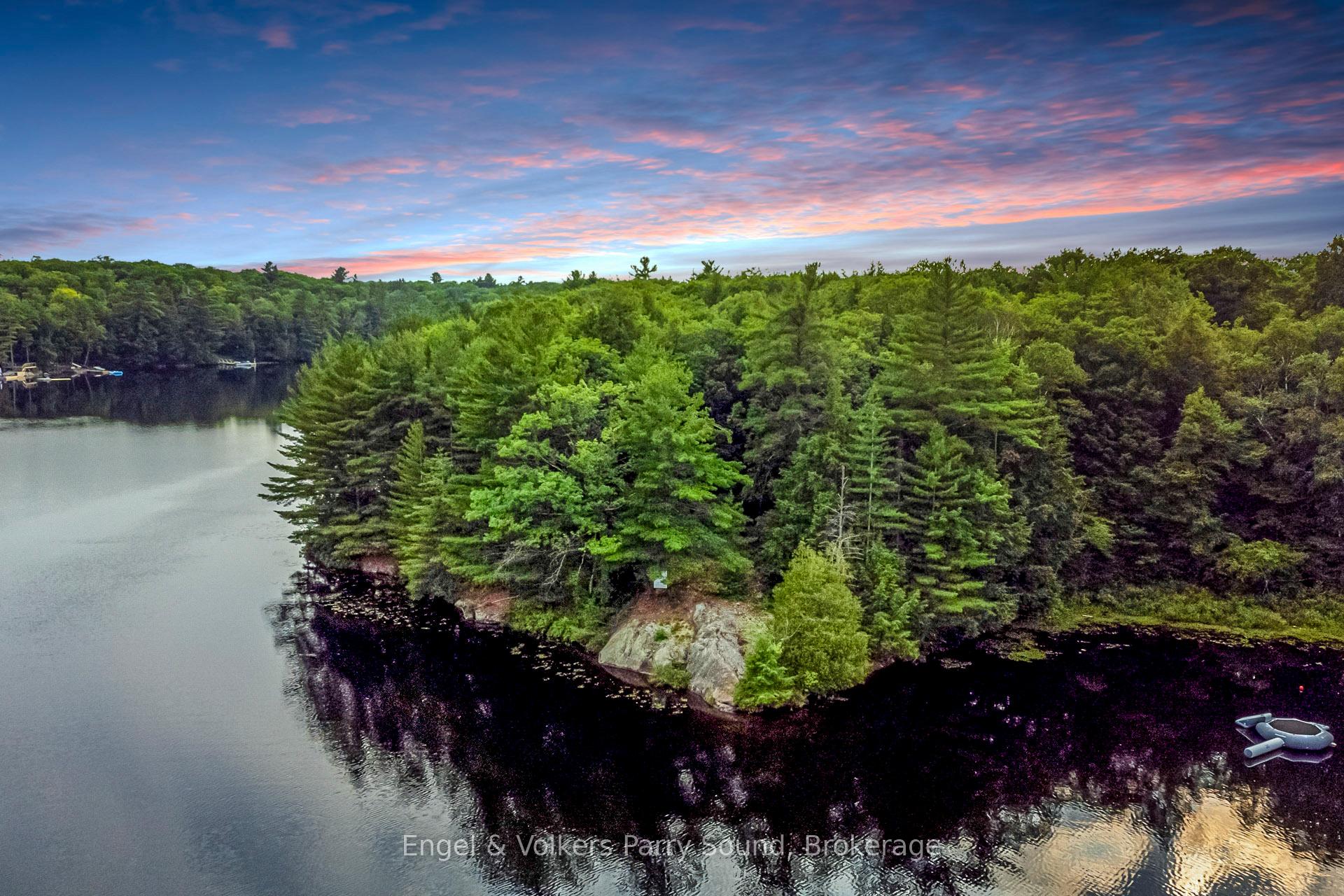 16 Giles Road, Seguin, ON P2A 0B2 — Seguin, Ontario