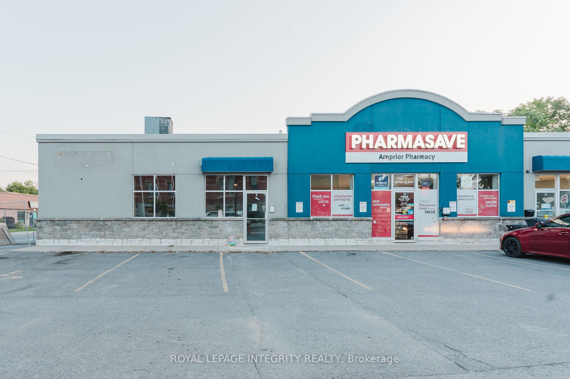 104 Elgin Street W Unit 3, Arnprior, ON K7S 1N8