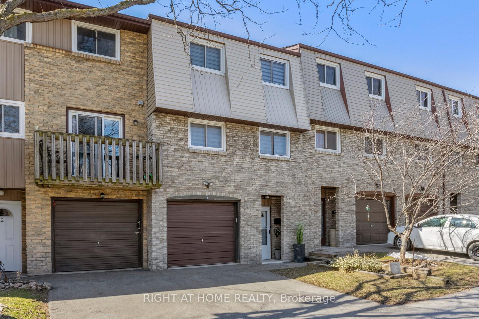 985 Limeridge Road E 3, Hamilton, ON L8W 1X9