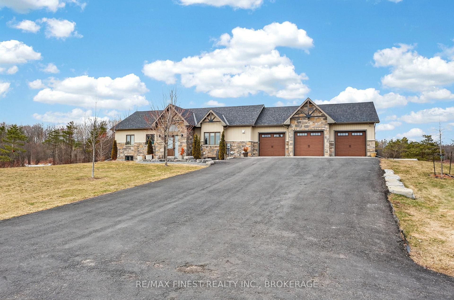 3266 Harrowsmith Road, Frontenac, ON K0H 1V0