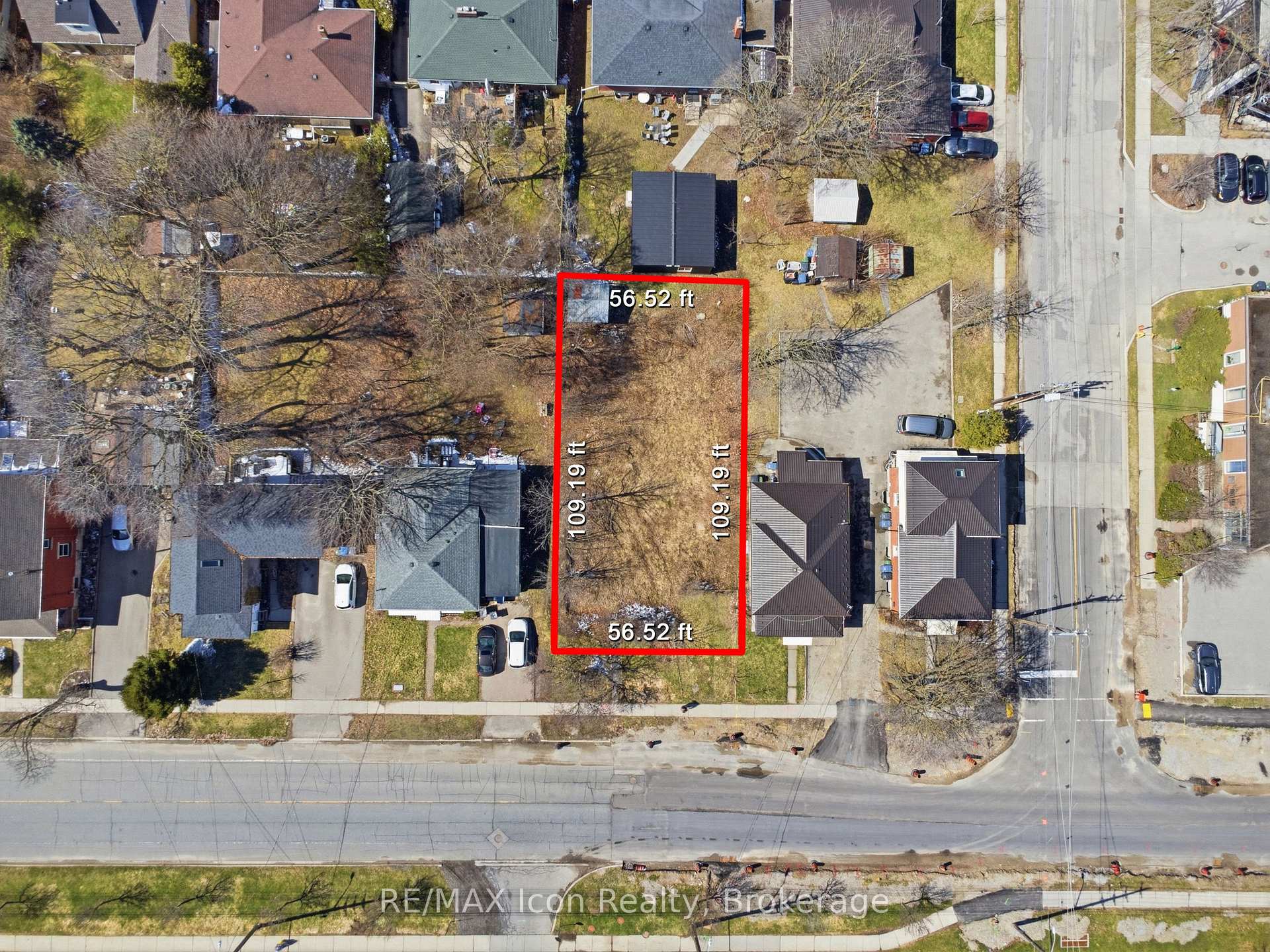33 College Avenue W, Guelph, ON N1G 1R8