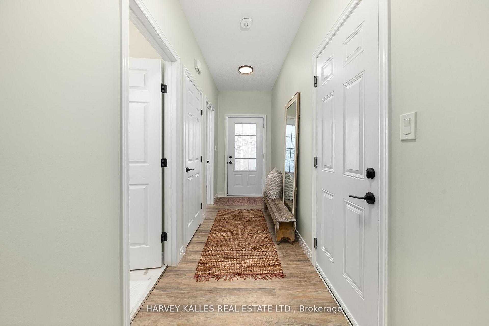 16 Dayton Court, Prince Edward County — photo 2 of 5