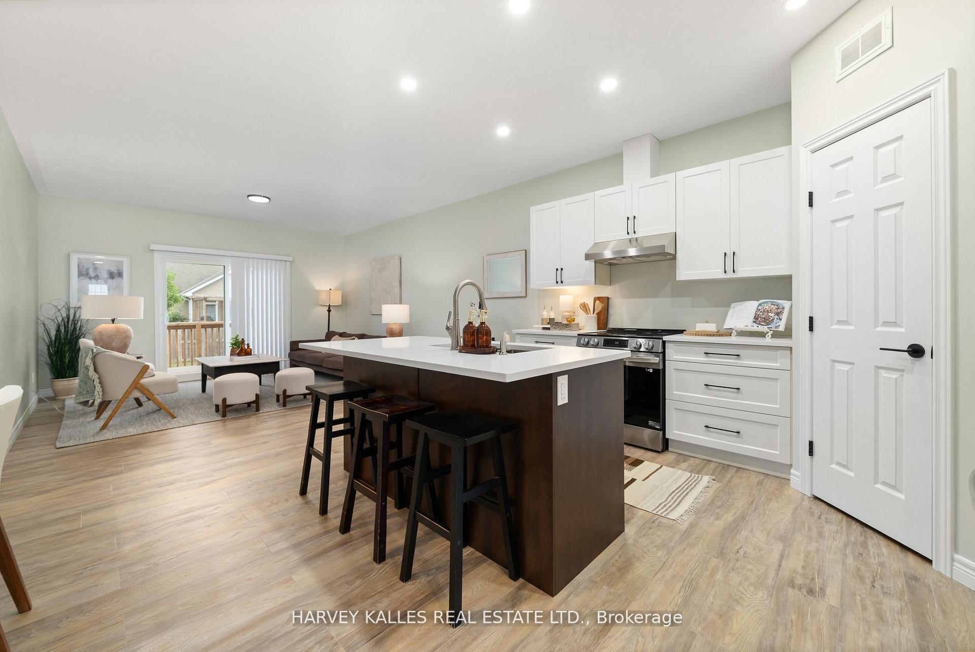 16 Dayton Court, Prince Edward County — photo 3 of 5
