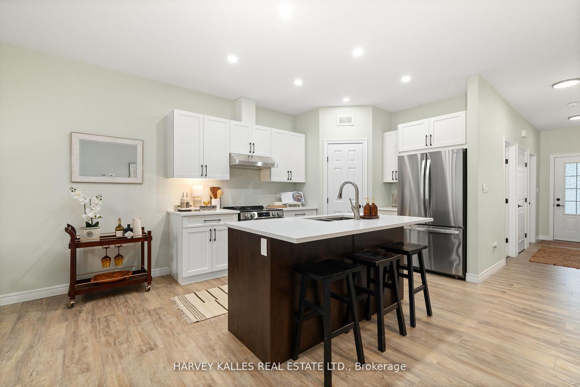 16 Dayton Court, Prince Edward County — photo 5 of 5