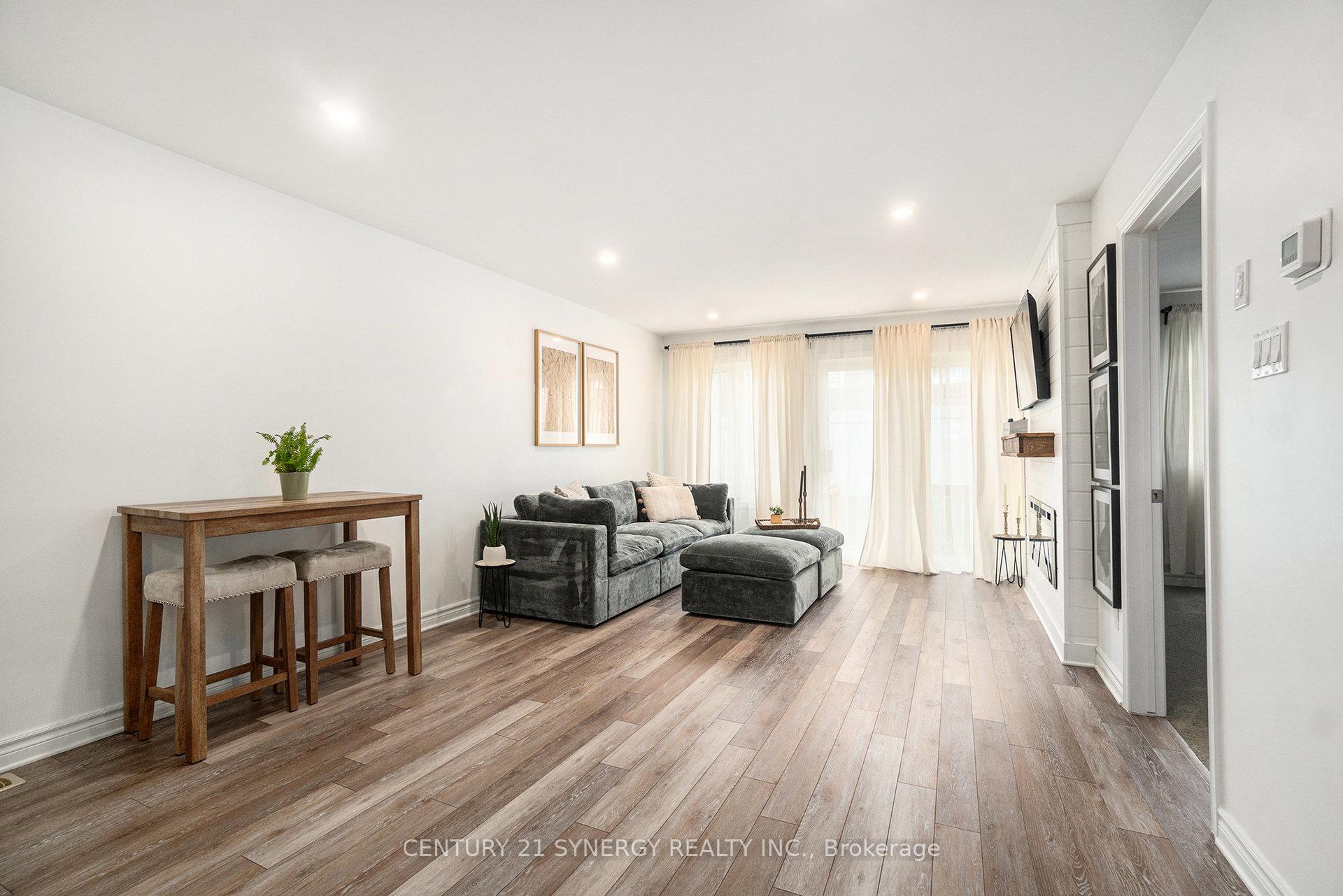 110 Seabert Drive, Arnprior — photo 3 of 5