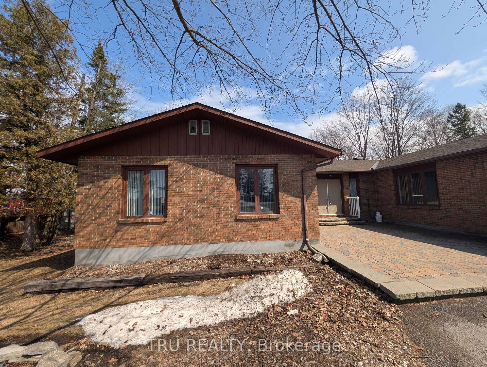 1083 Carp Road Unit A, Stittsville - Munster - Richmond, ON K2S 1B9
