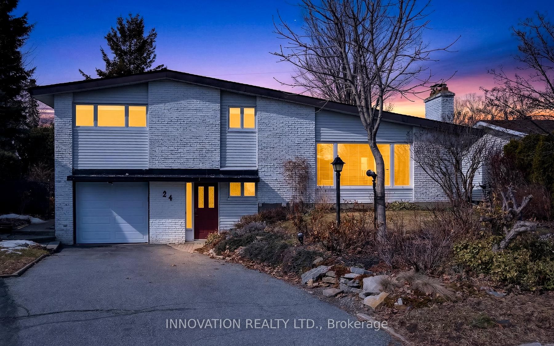 24 Harlowe Crescent, Crystal Bay - Rocky Point - Bayshore, ON K2H 5P1