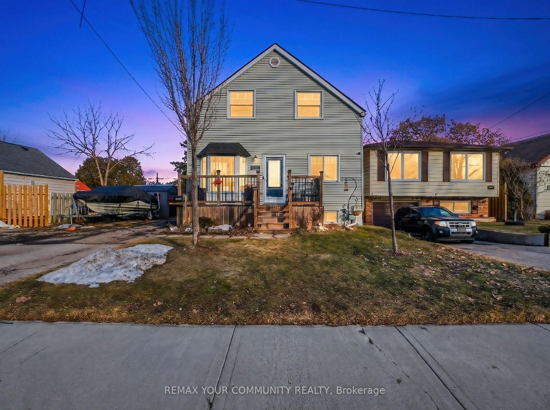 420 Waverly Street, Hamilton, ON L8H 6R4