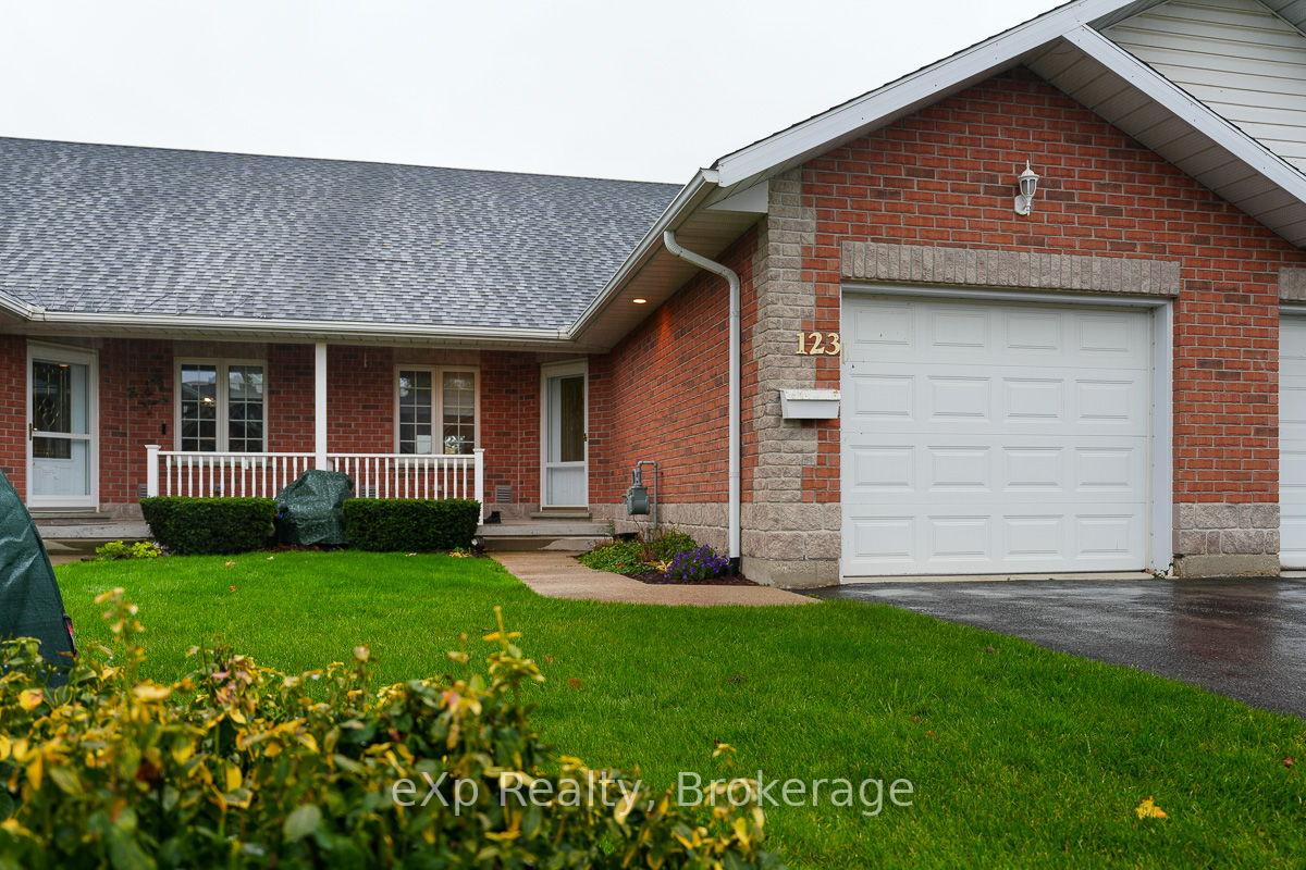 123 Church Street N, Wellington North, ON N0G 2L2