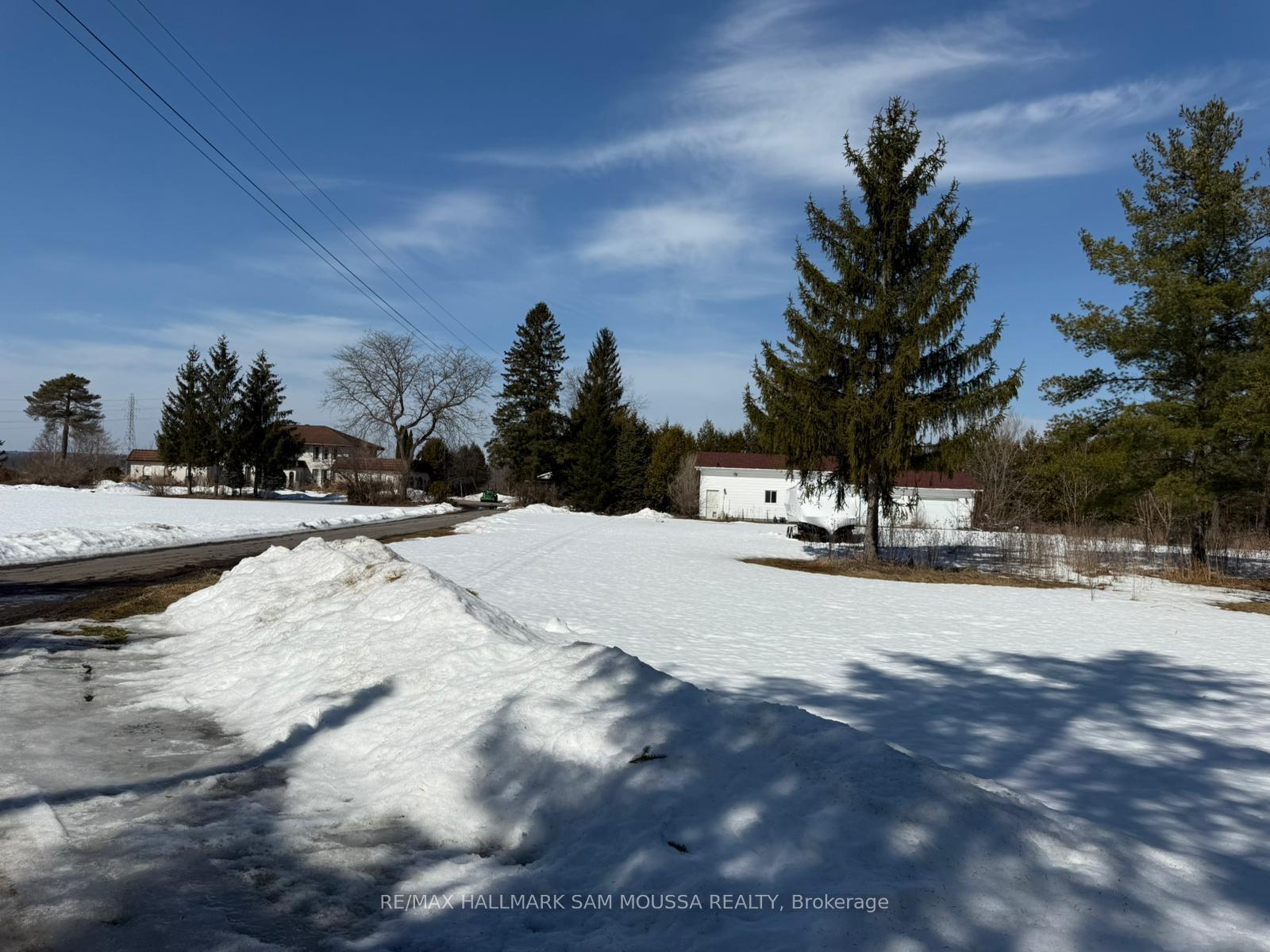 970 Cameron Street, Orleans - Cumberland and Area, ON K4C 1C6