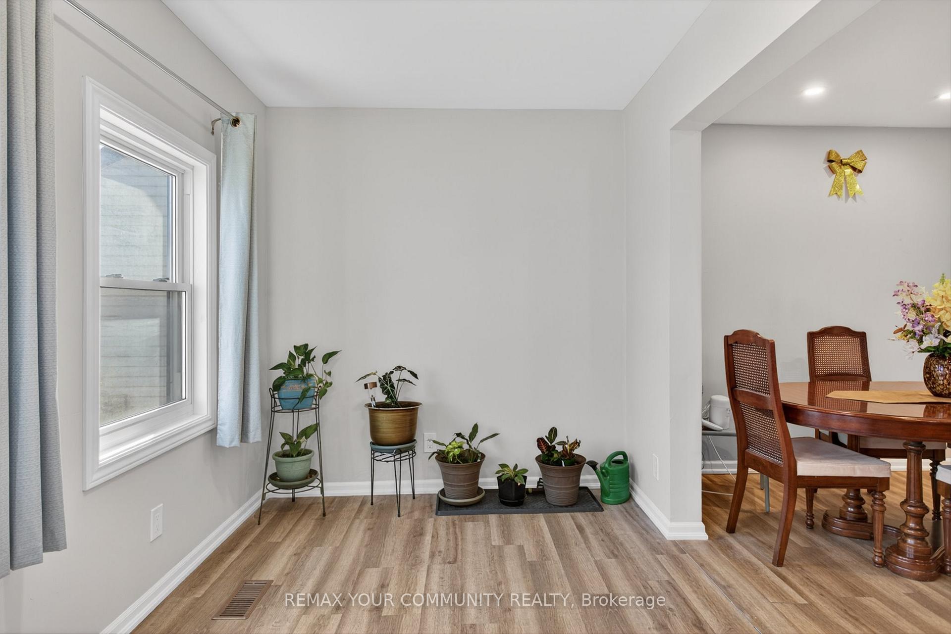 426 Wolsely Street, Peterborough — photo 4 of 5