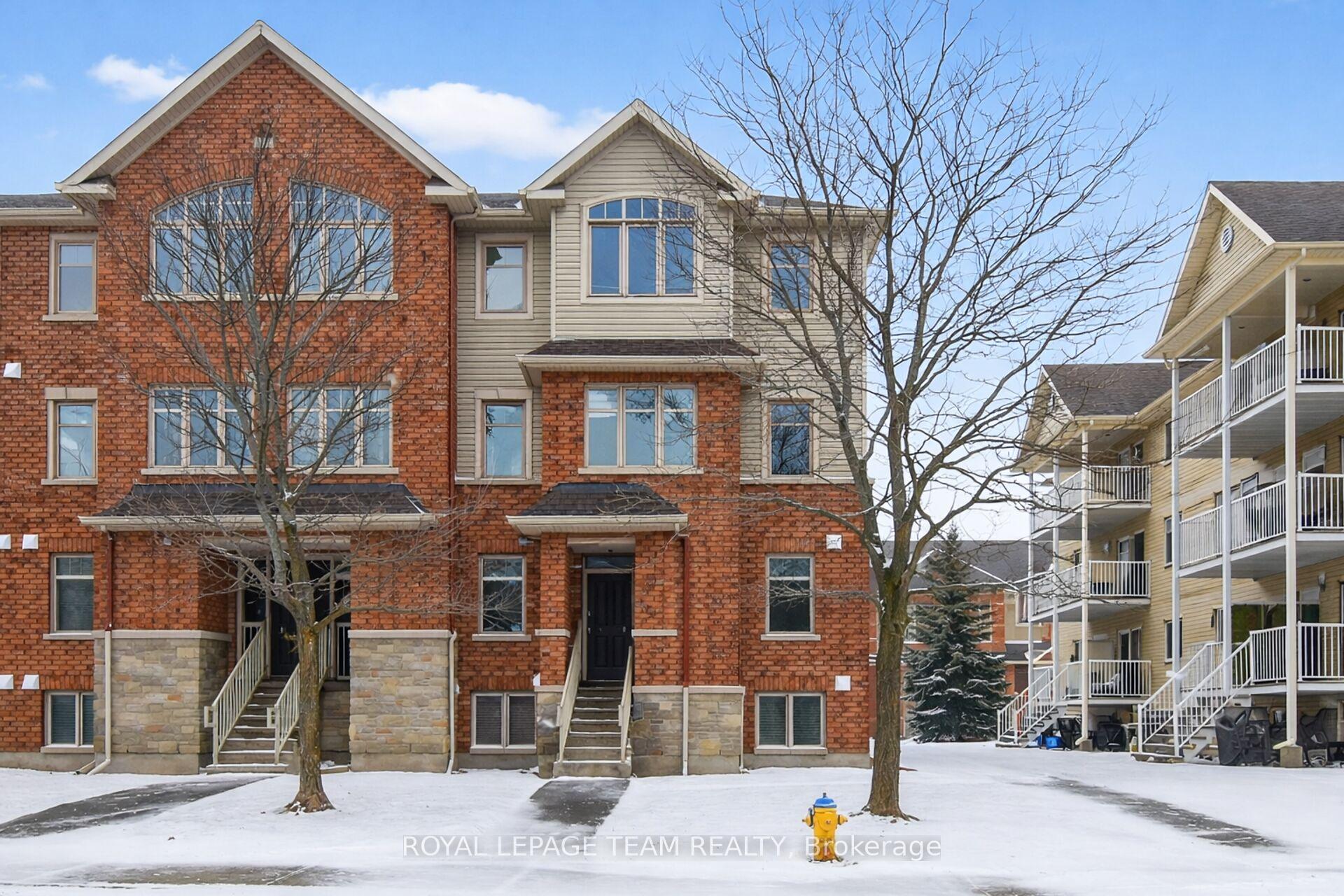 255 Deercroft Avenue, Barrhaven, ON K2J 5J9