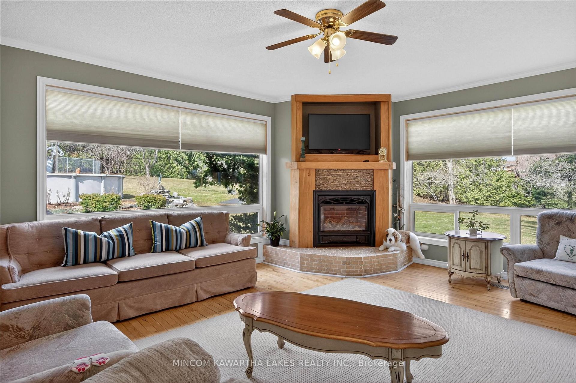 572 Fallis Line, Cavan Monaghan — photo 4 of 5