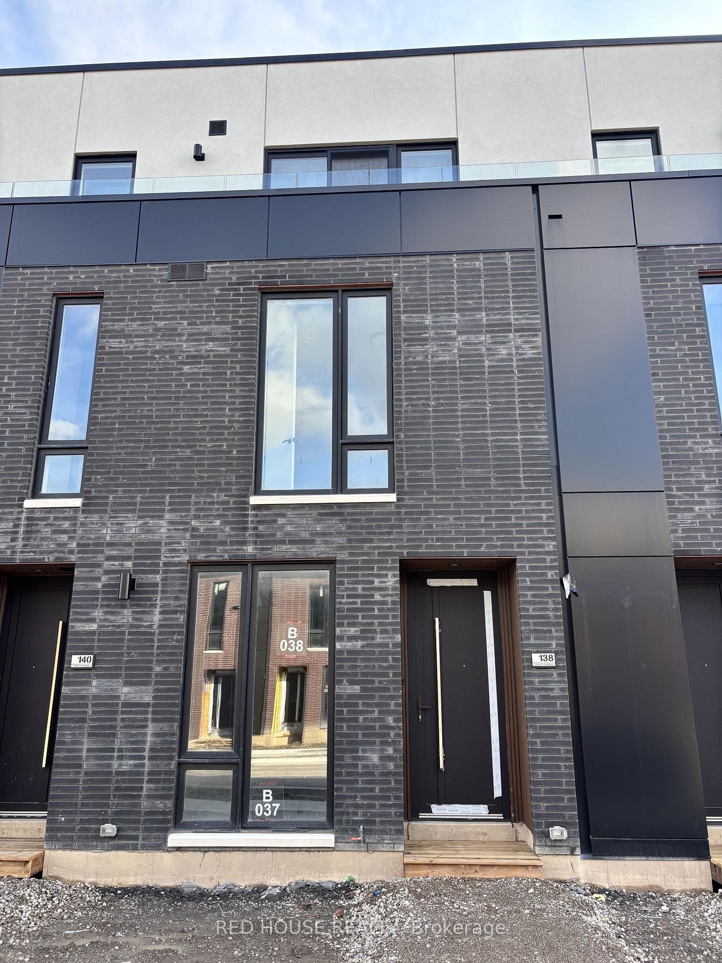 138 Everett Common, St. Catharines, ON L2P 0G8
