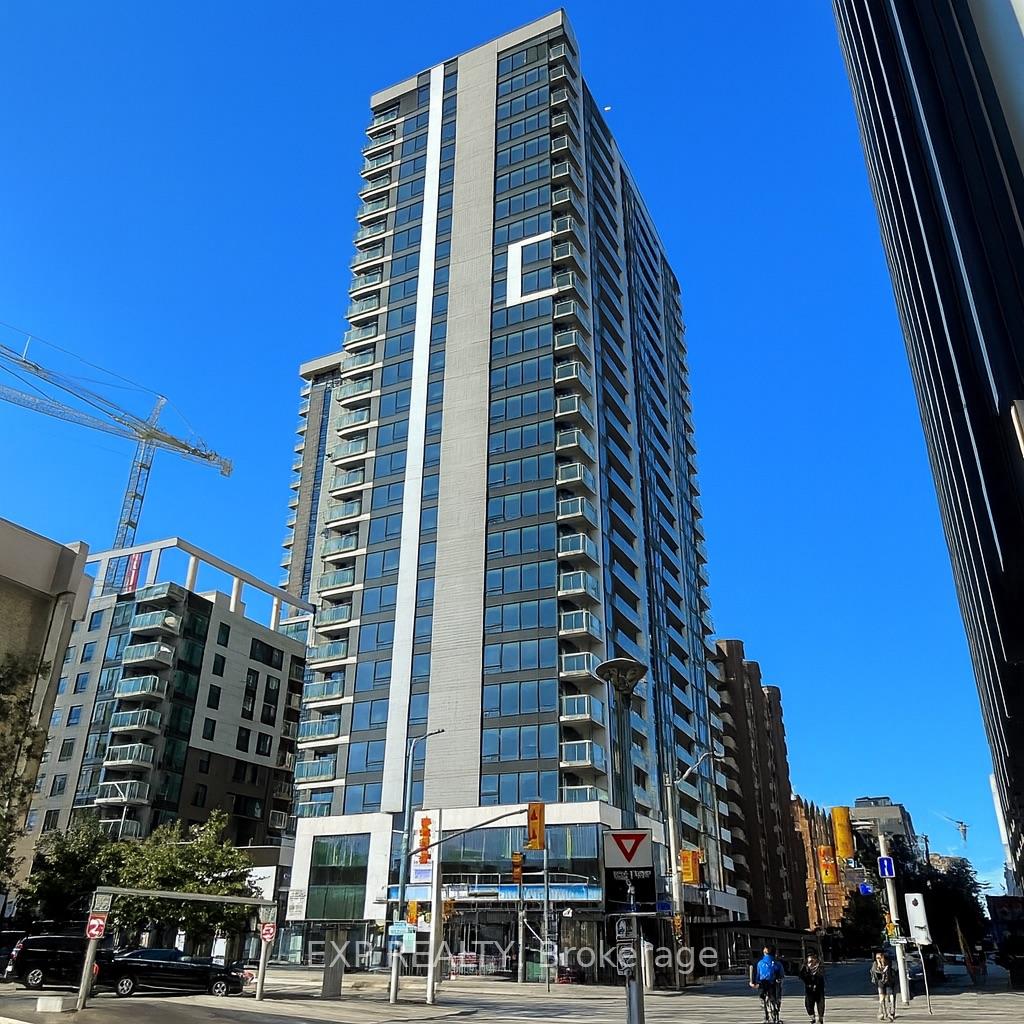 340 Queen Street 1301, Ottawa Centre, ON K1R 0G1