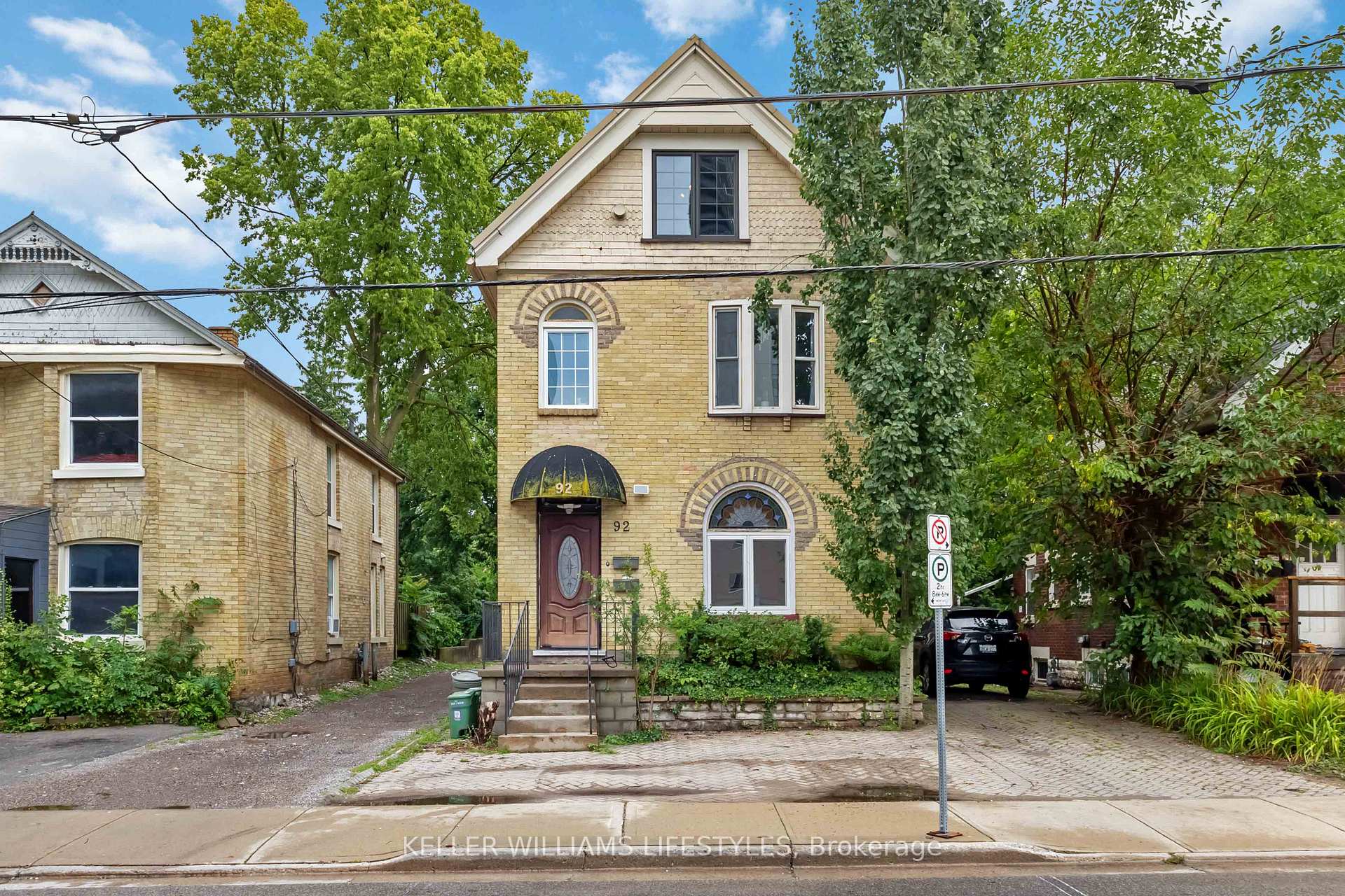 92 Kent Street Upper, London East, ON N6A 1L1