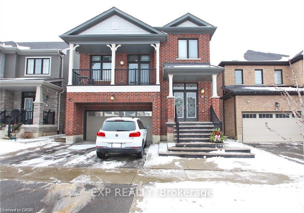 23 Scarletwood Street, Hamilton, ON L8J 0K8