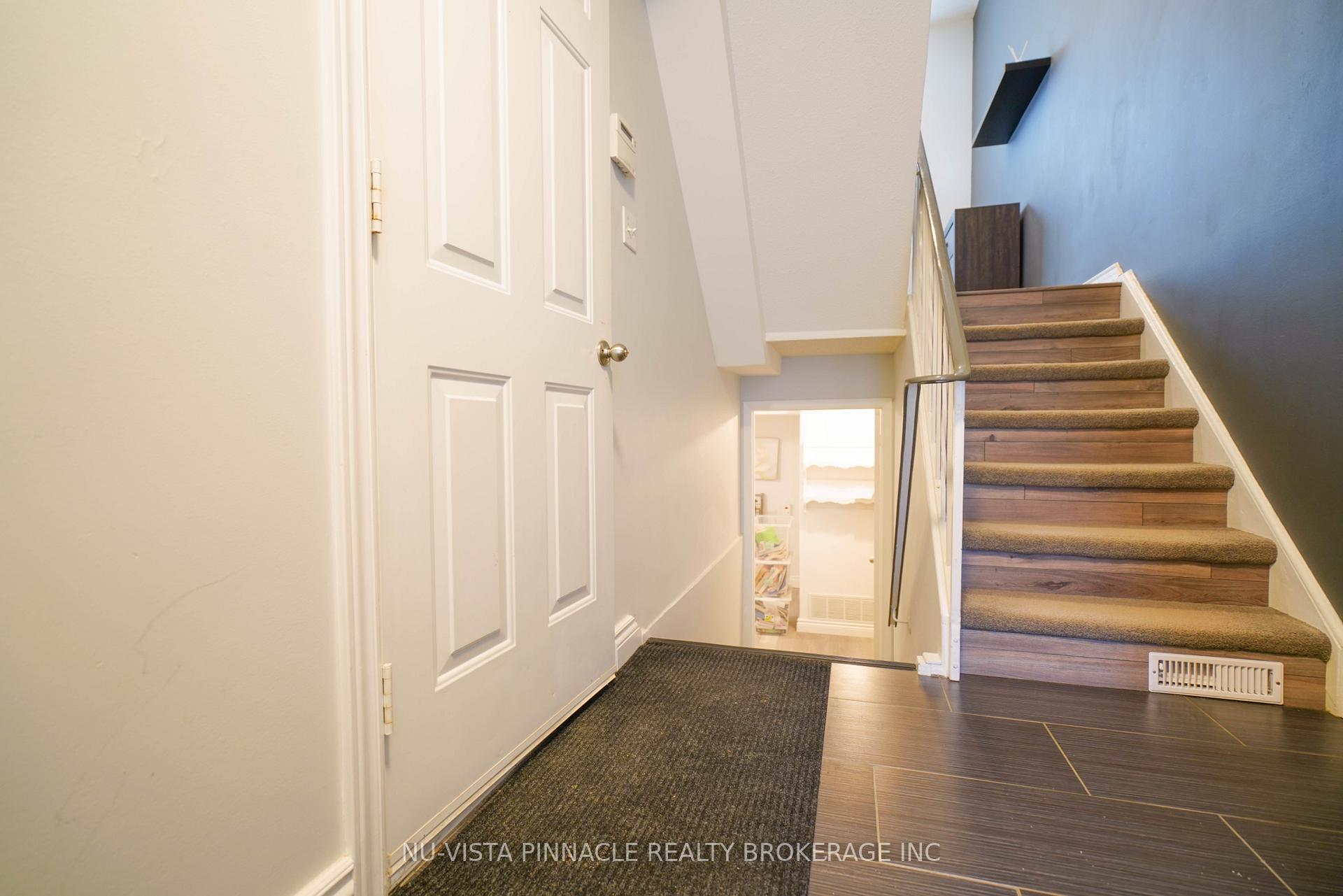 1258 Limberlost Road 35, London North — photo 3 of 5